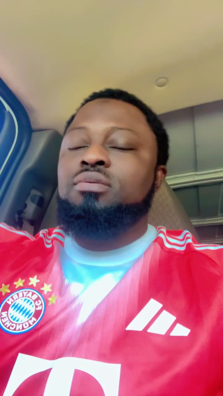 @Junior Muntari