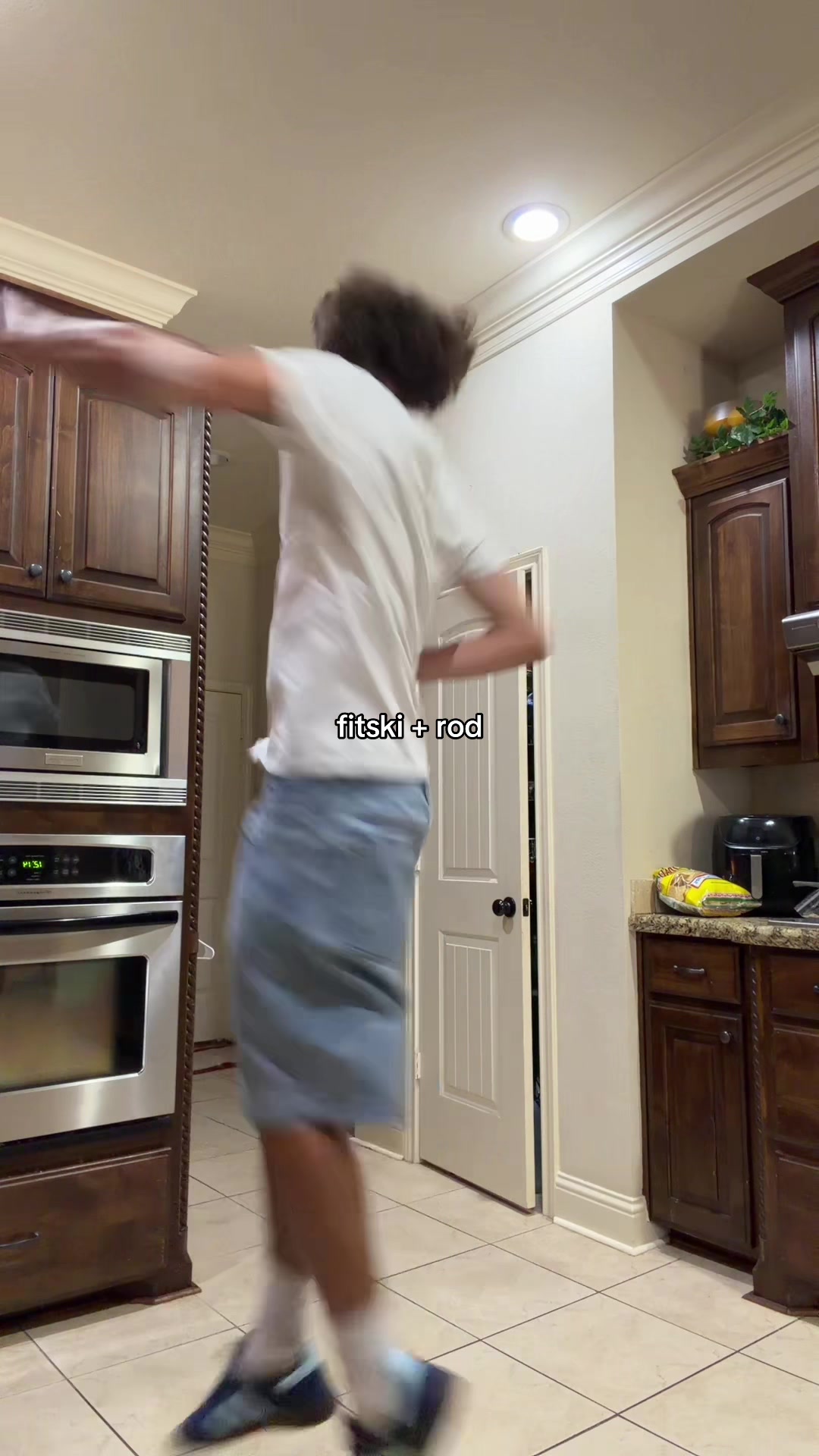 @iknowball