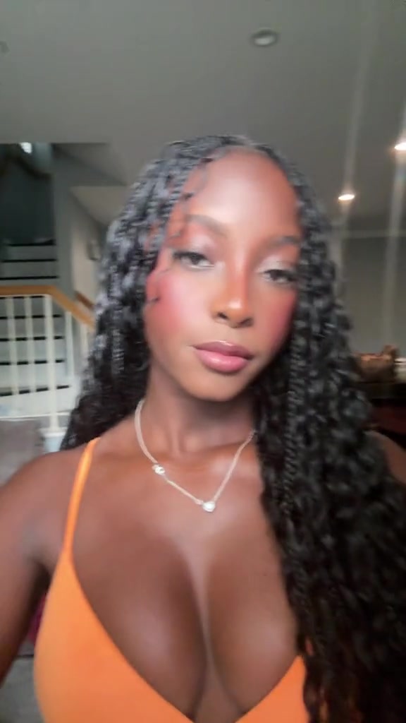 @audrianna