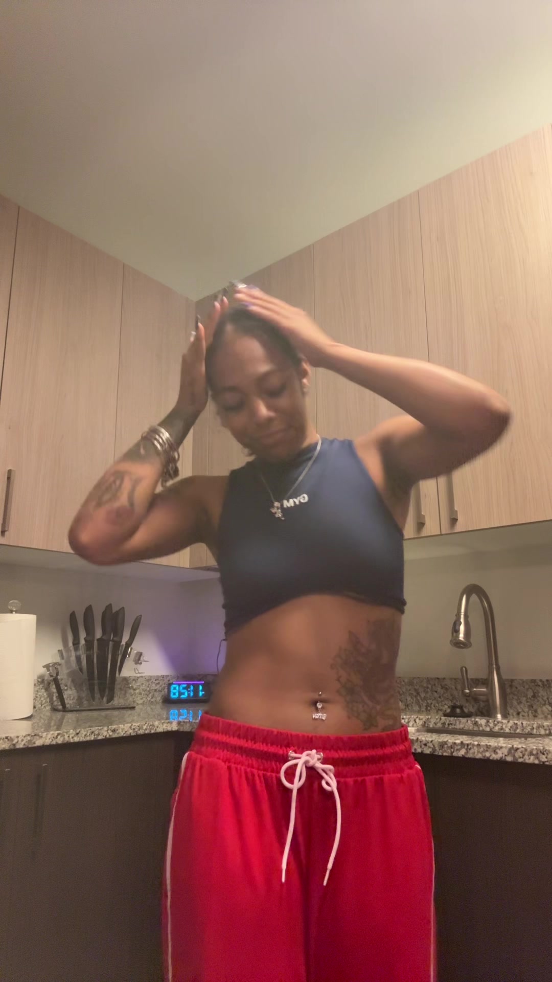 @Ariiii