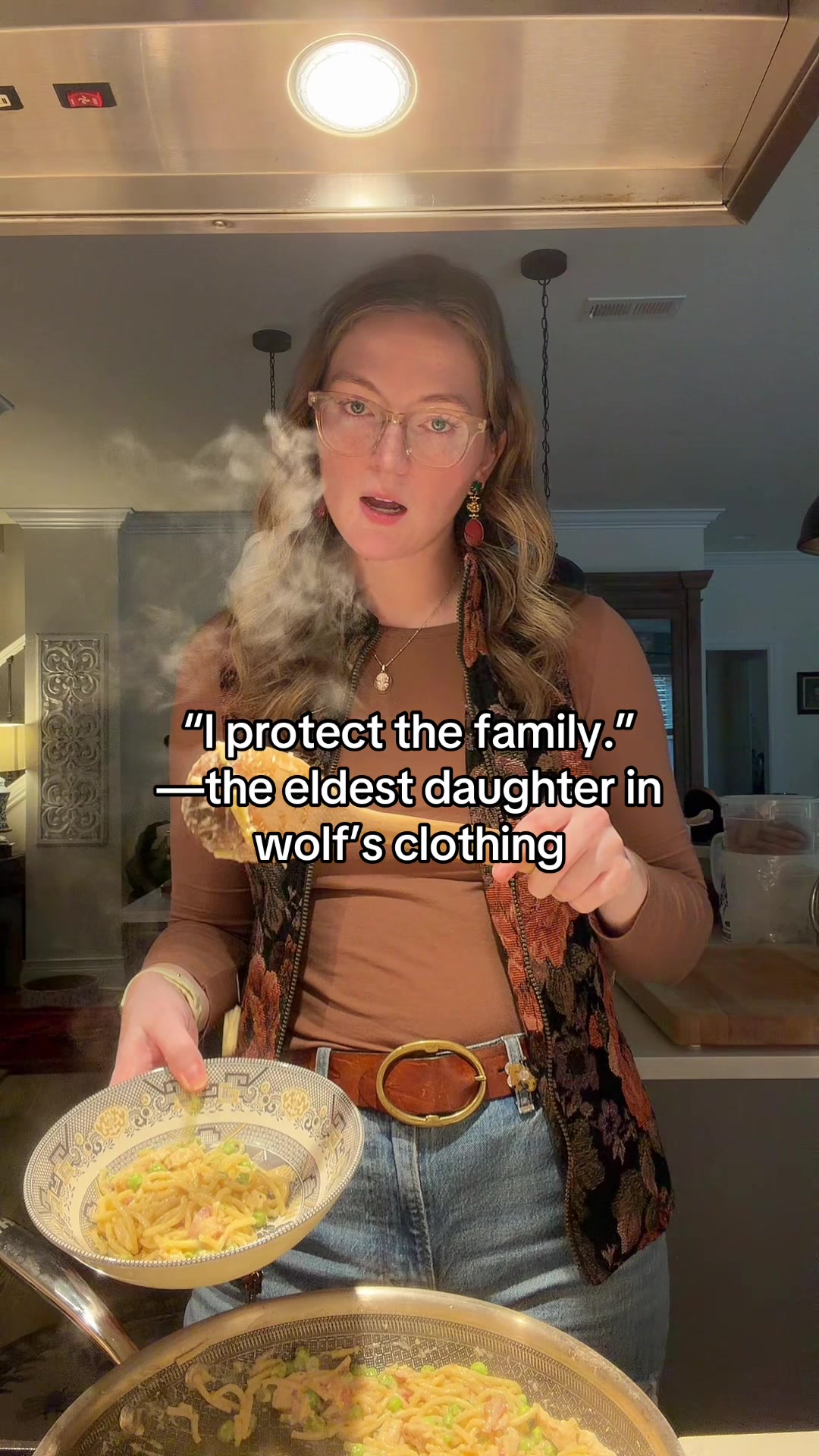 @bookswiftie 🐝