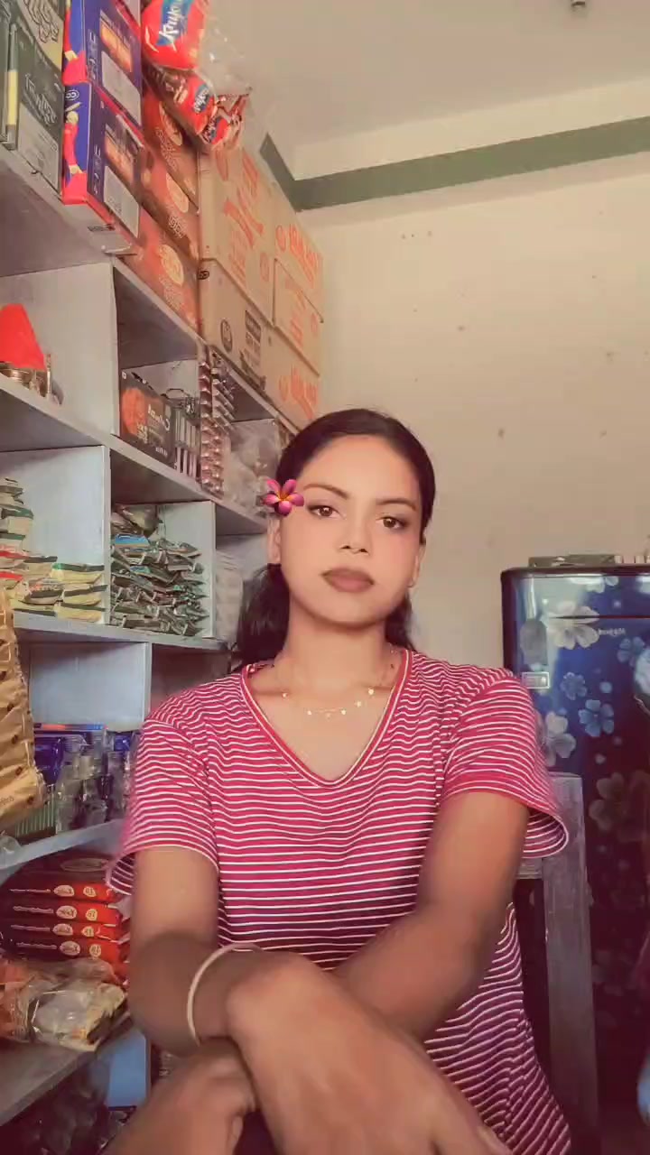 @Mûñû💗