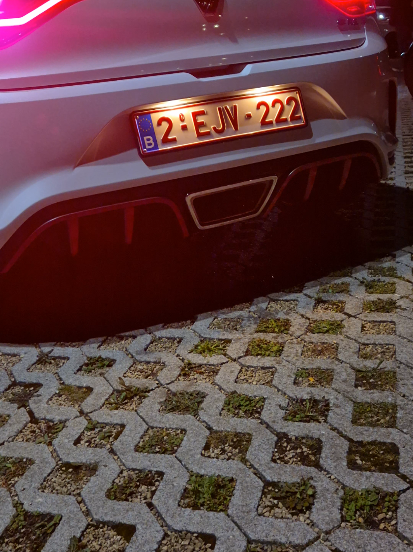 @Flo.m4rs