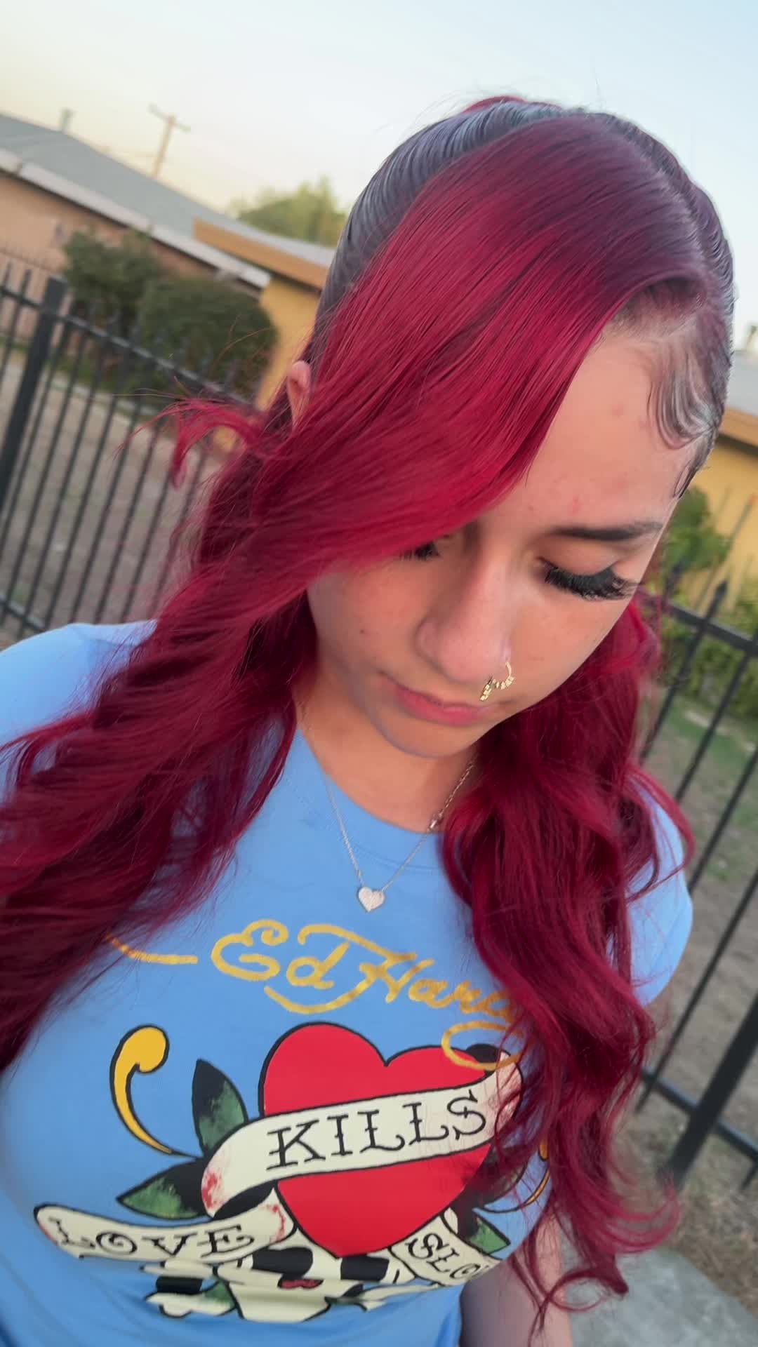 @👣