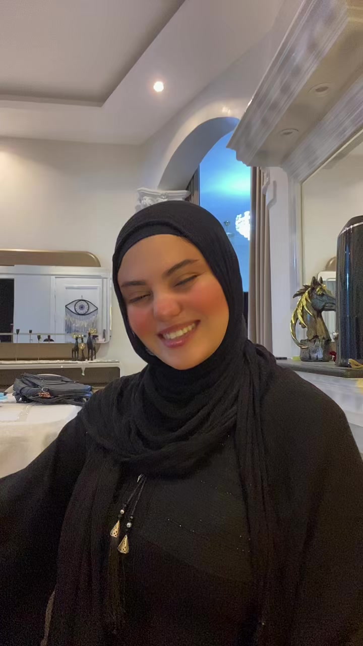 @منونه عروسه البحر……🧜🏼♀️🌊✨