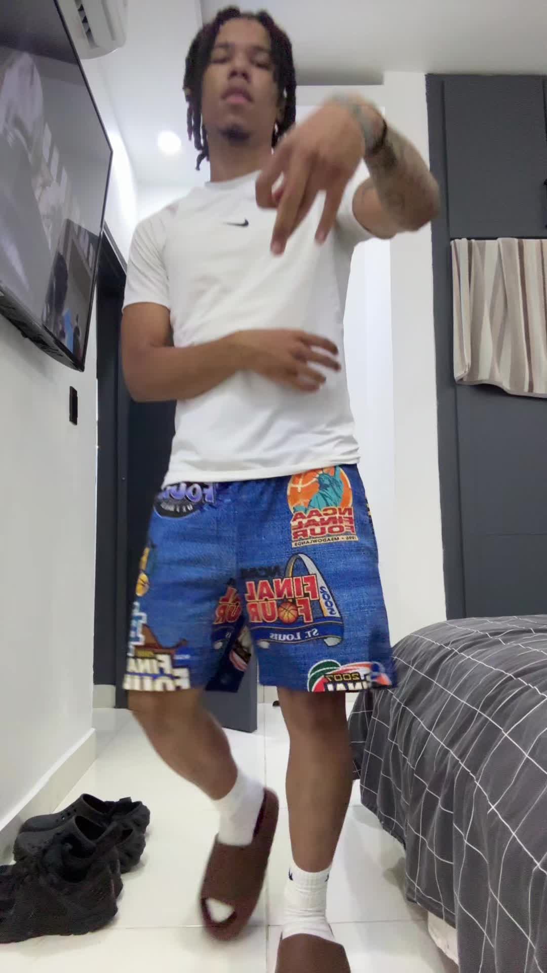 @aj 🩸