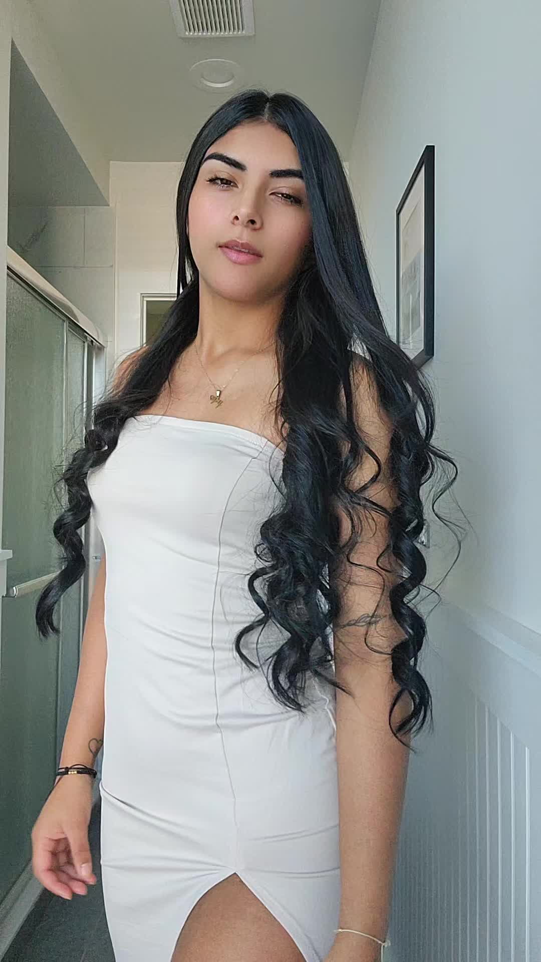 @oficial.yuliana