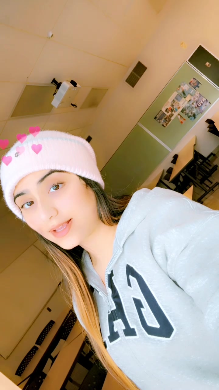 @Savneet