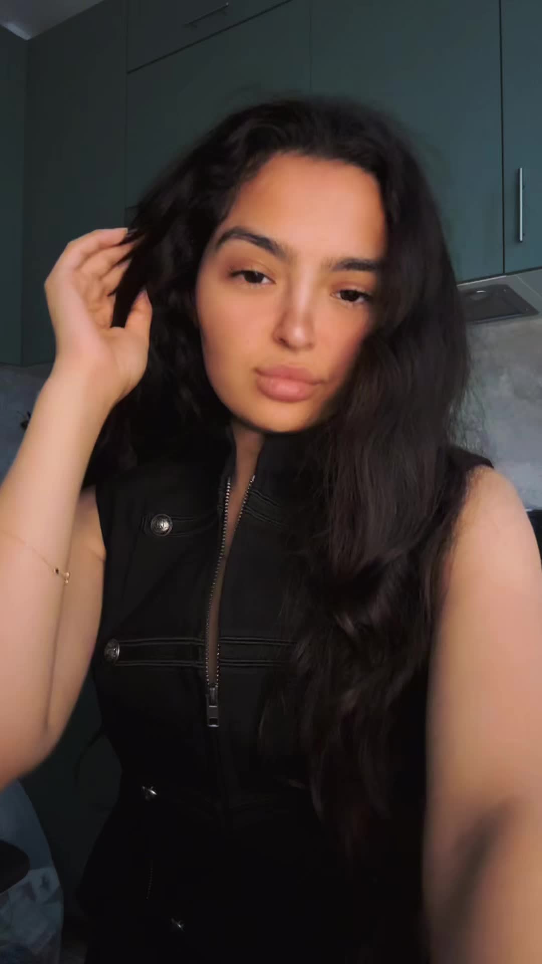 @Angelica_25