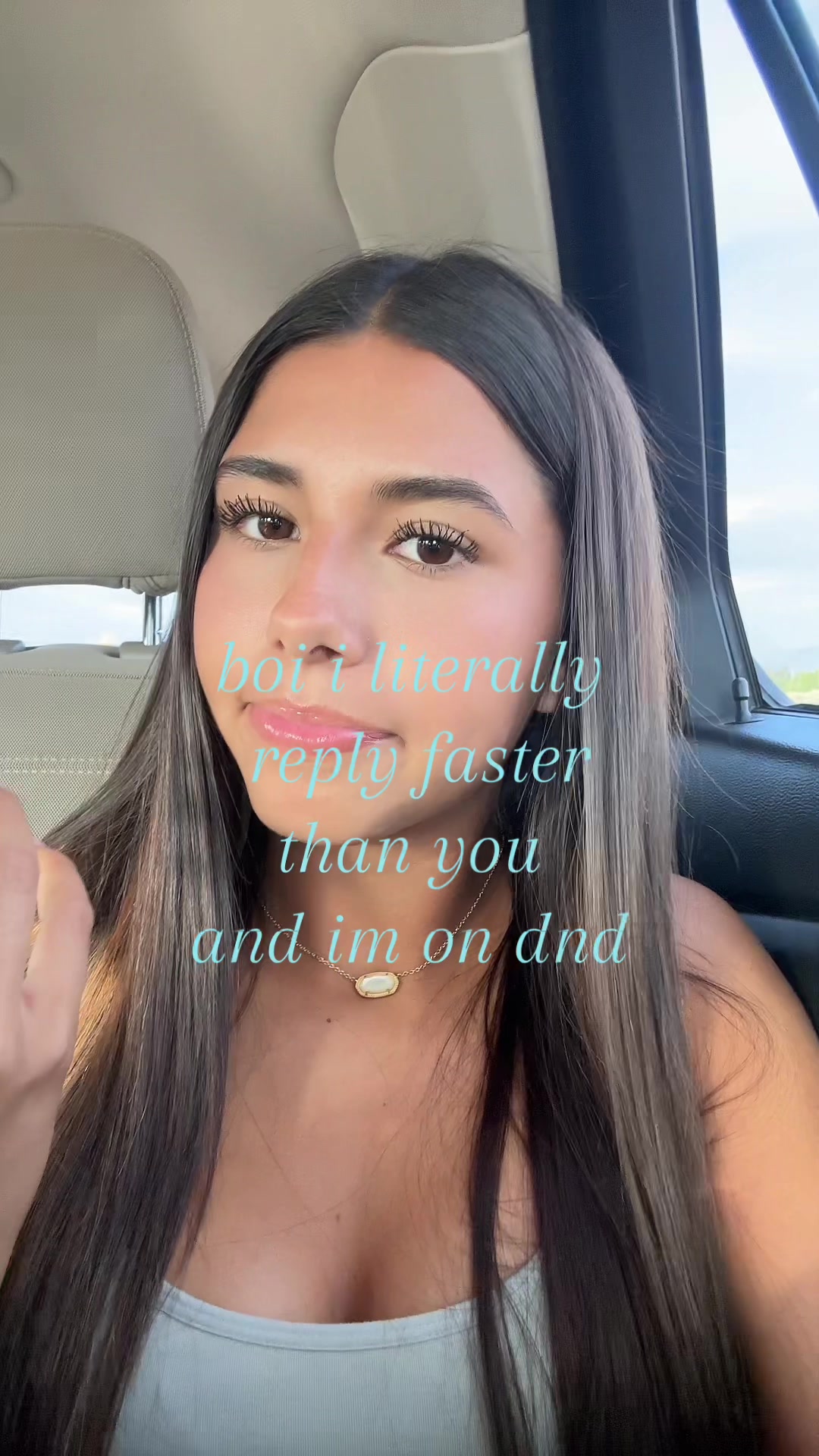 @￼