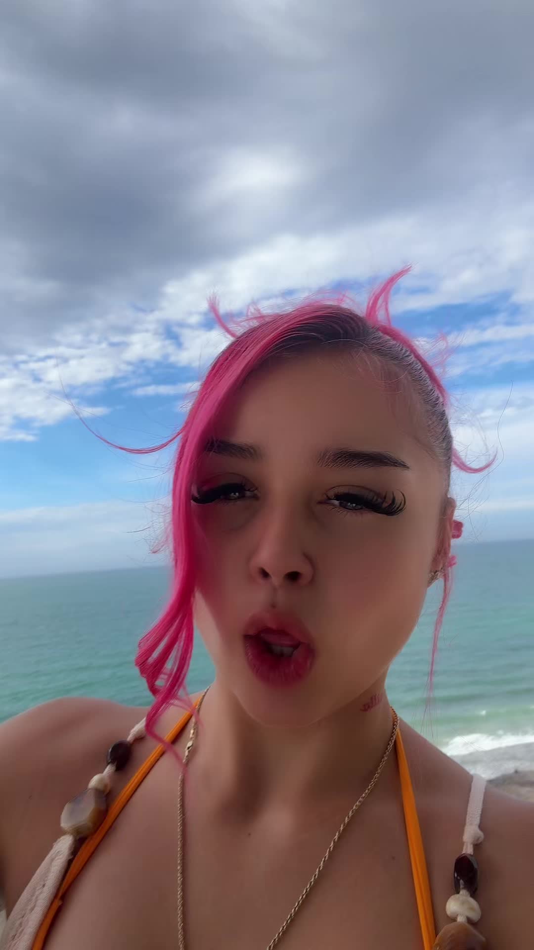 @MsYak