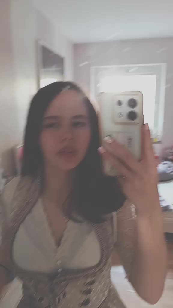 @𝐒𝐨𝐩𝐡𝐢𝐚🫰🏼💖