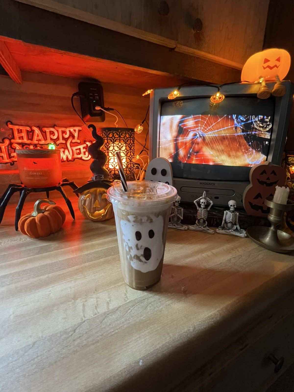 @Spooky Sara🦇🎃