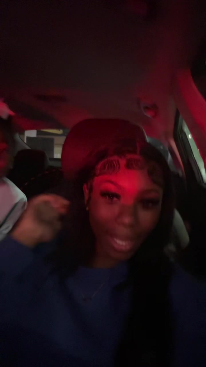 @Miss 5 Star โ