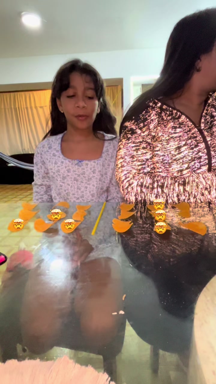 @𝓚𝓻𝓲𝓼 𝓟𝓲𝓻𝓮𝓵𝓪
