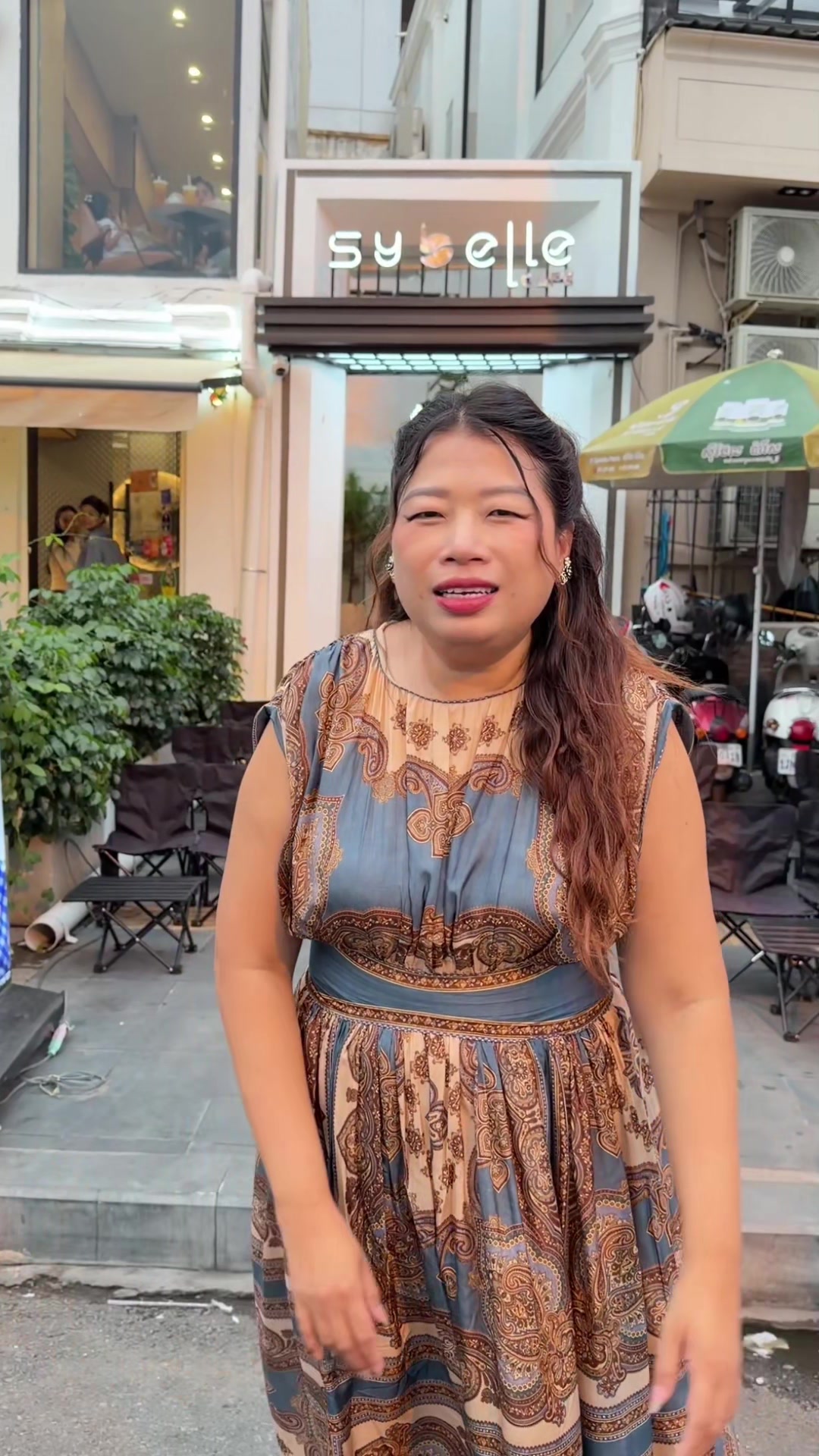 @Sok Reaksmey - សុខ រស្មី