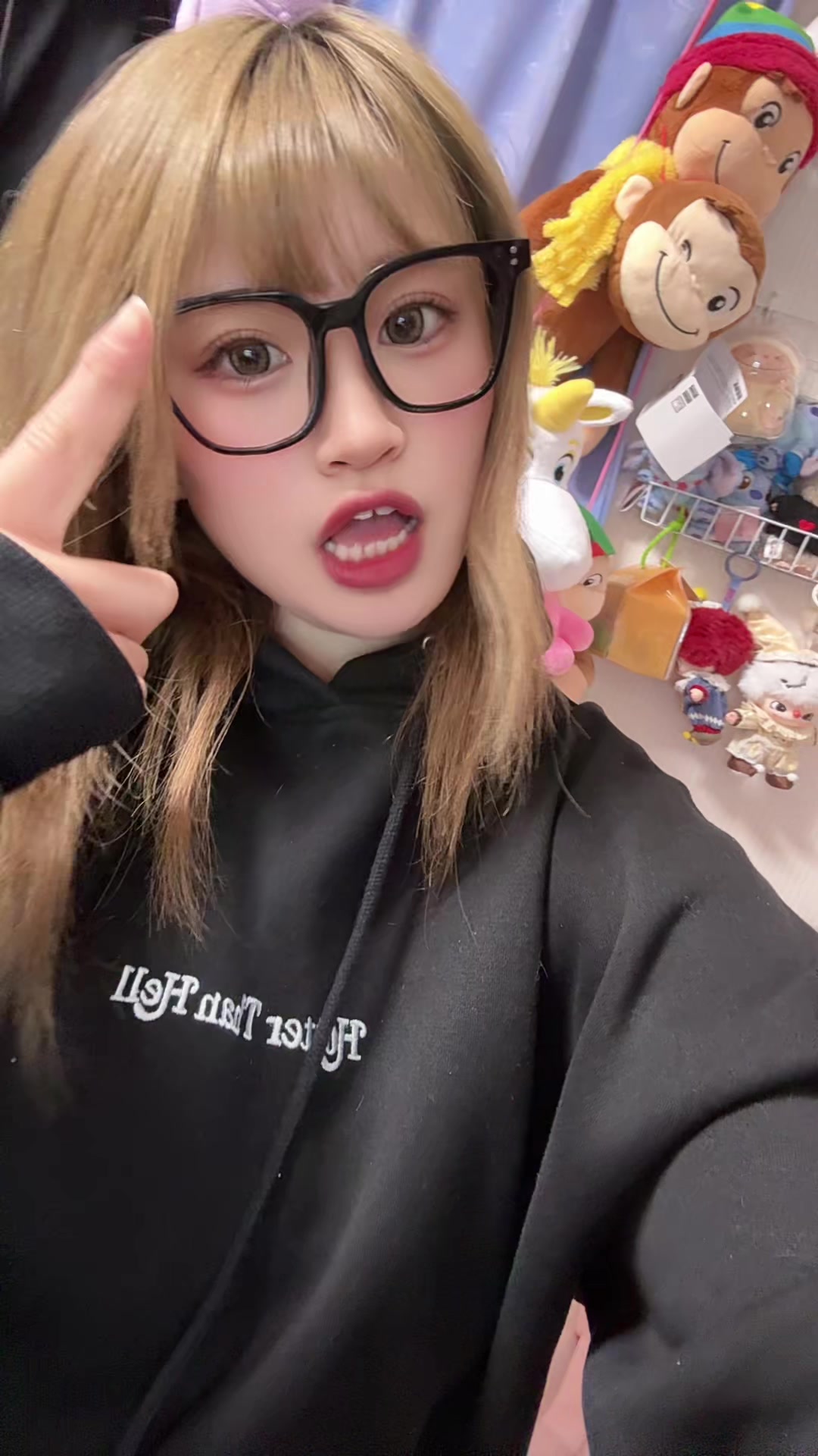 @花恋🧸🥀