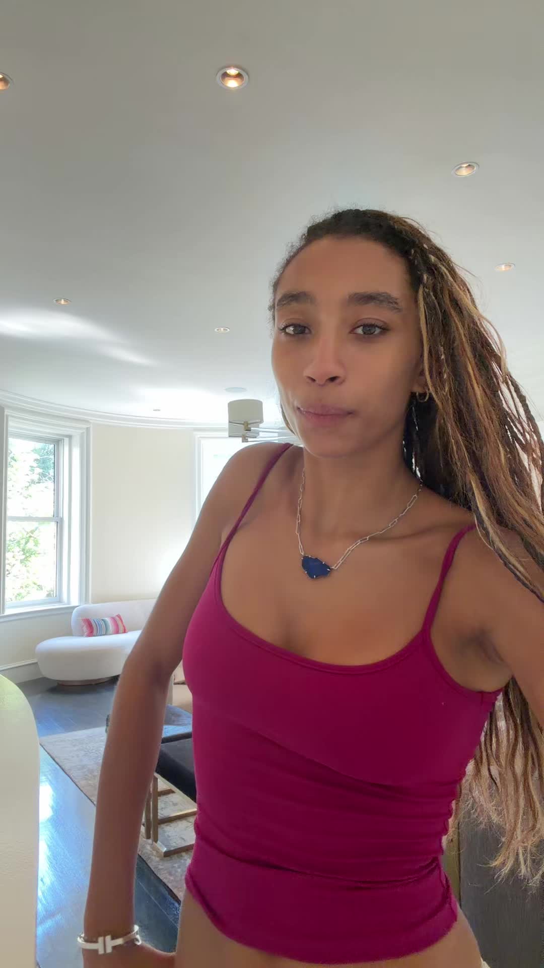 @ameliemelo