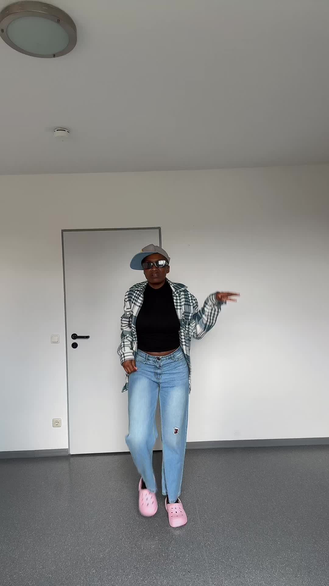 @zim_coolest_gogo