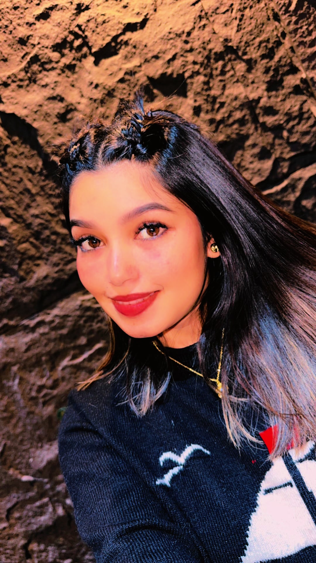 @Aliza rasaily 😍😍🇳🇵to 🇦🇪