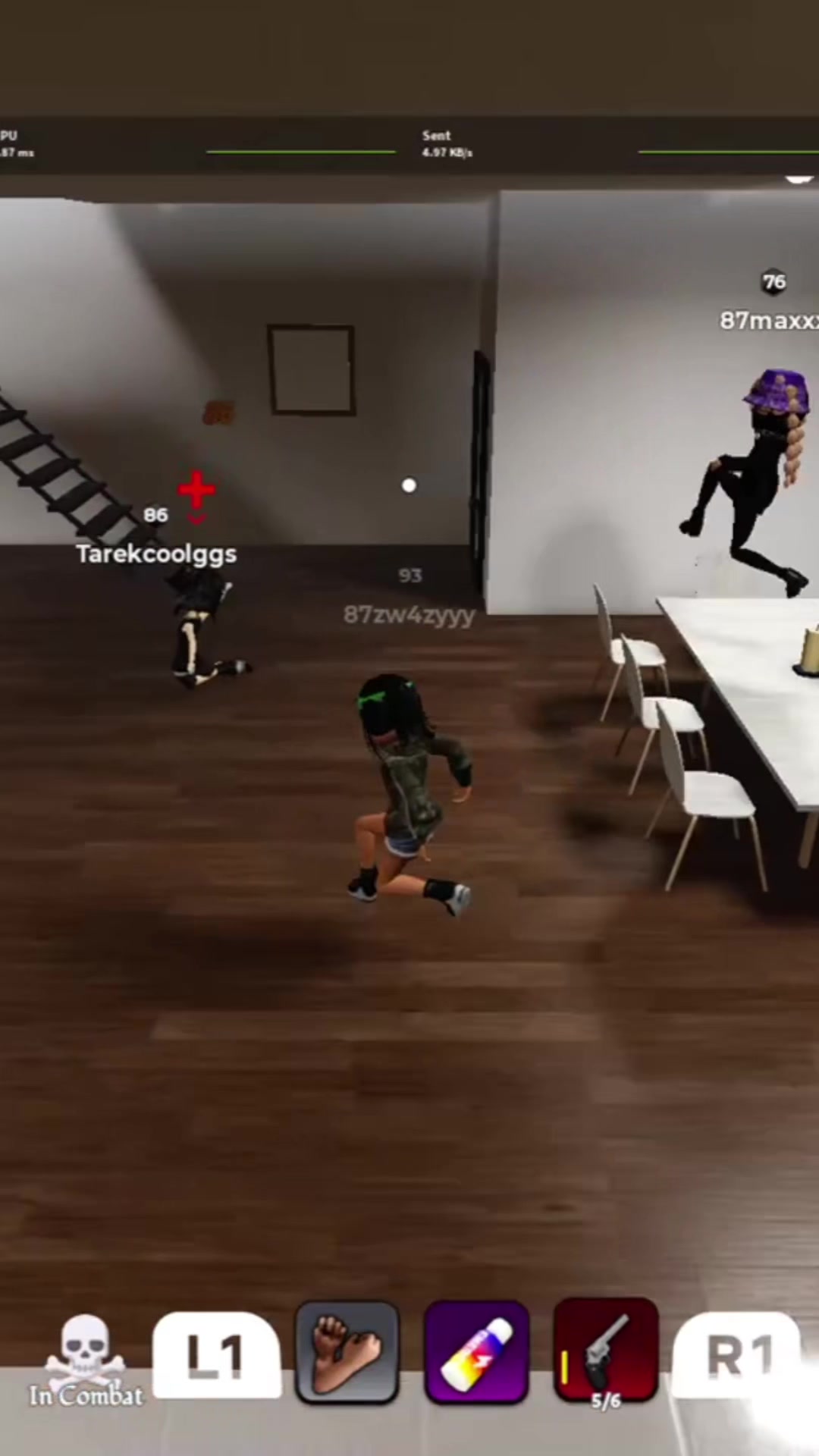 @877