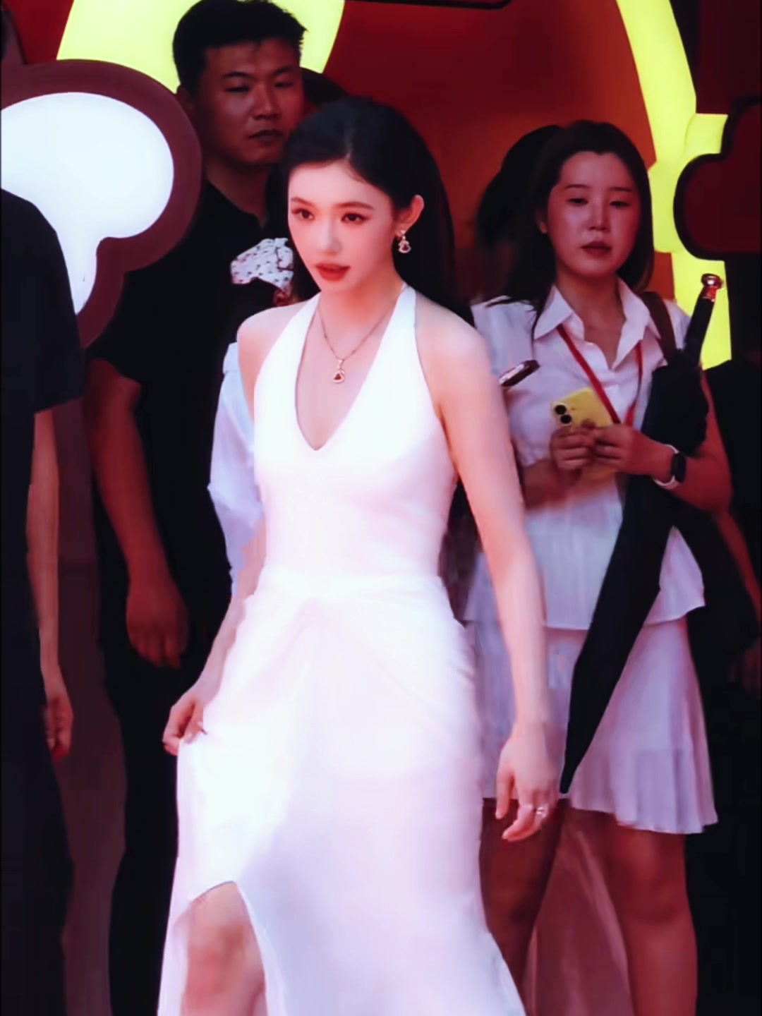 @𝒍𝒊𝒏𝒚𝒖𝒏ʲᵉˡˡʸ⁹⁶