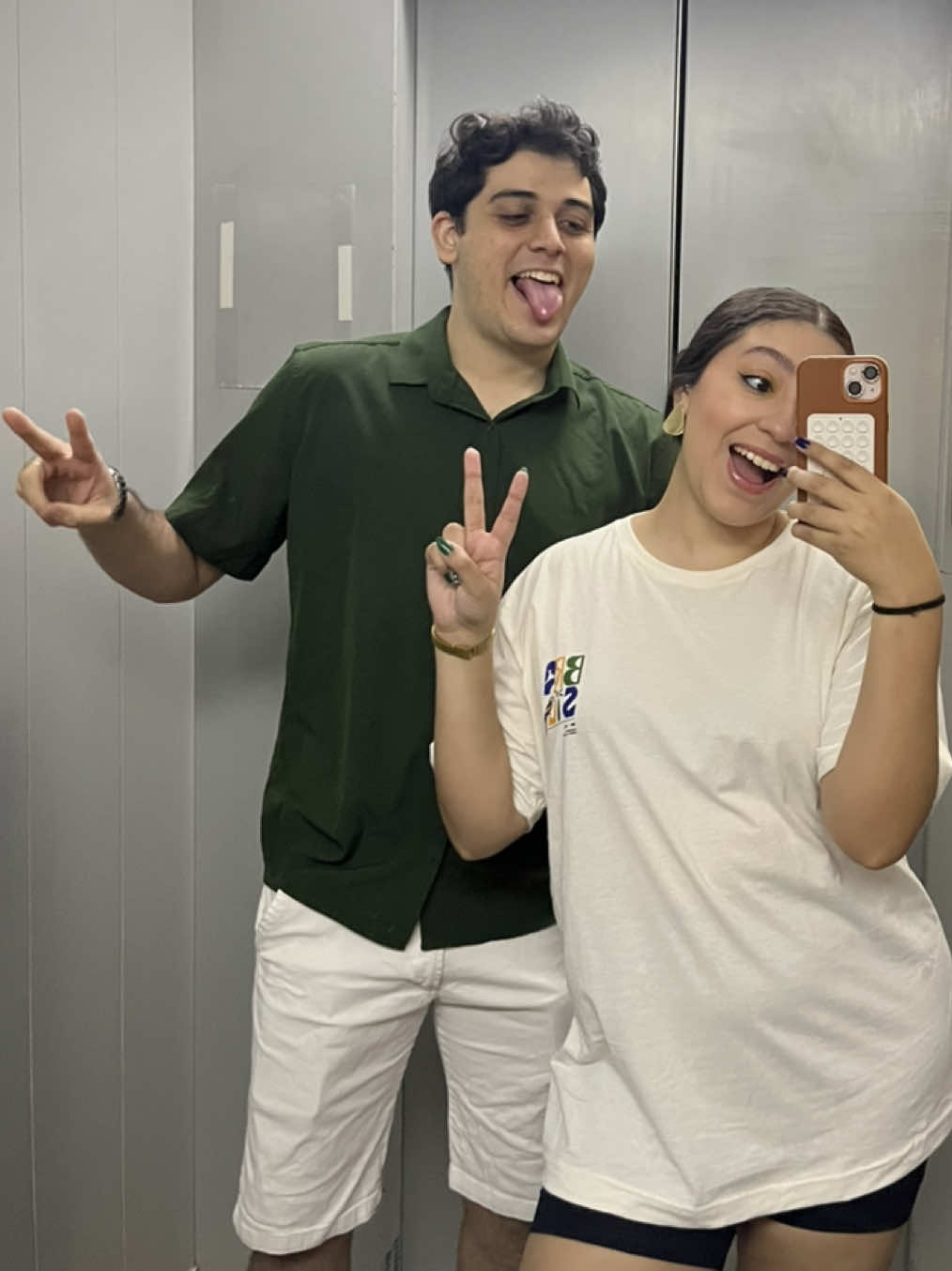 @Maíra Caroline