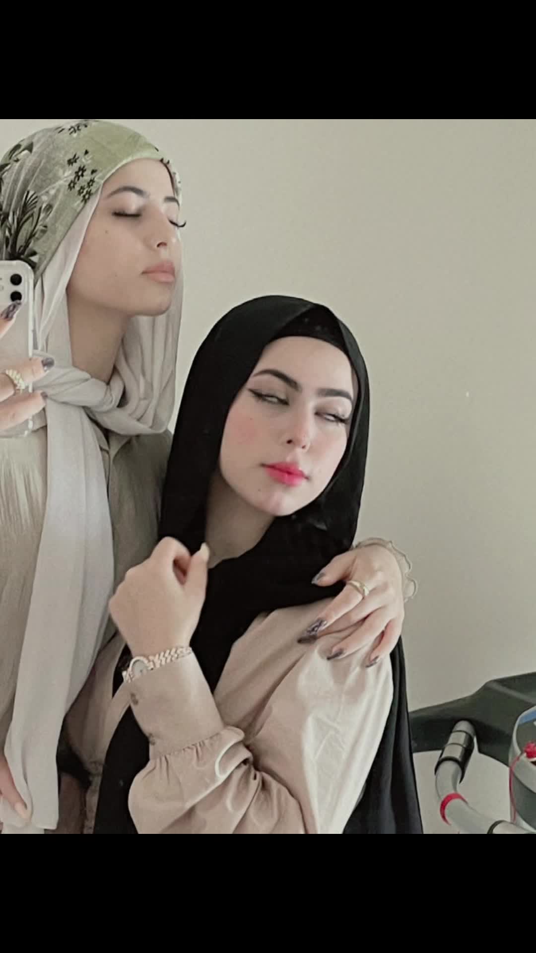 @Queen dubai ๐