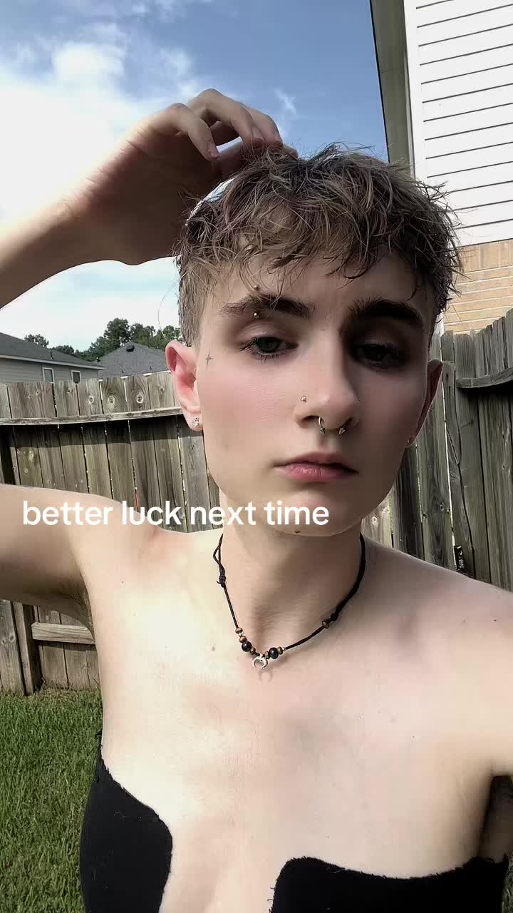 @𝕷