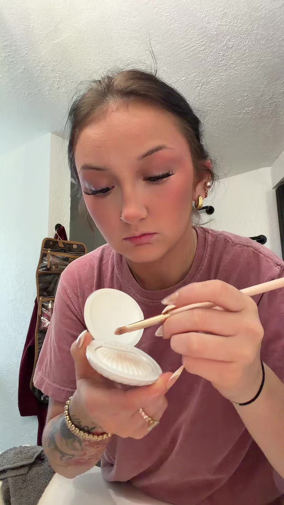 @Madi j