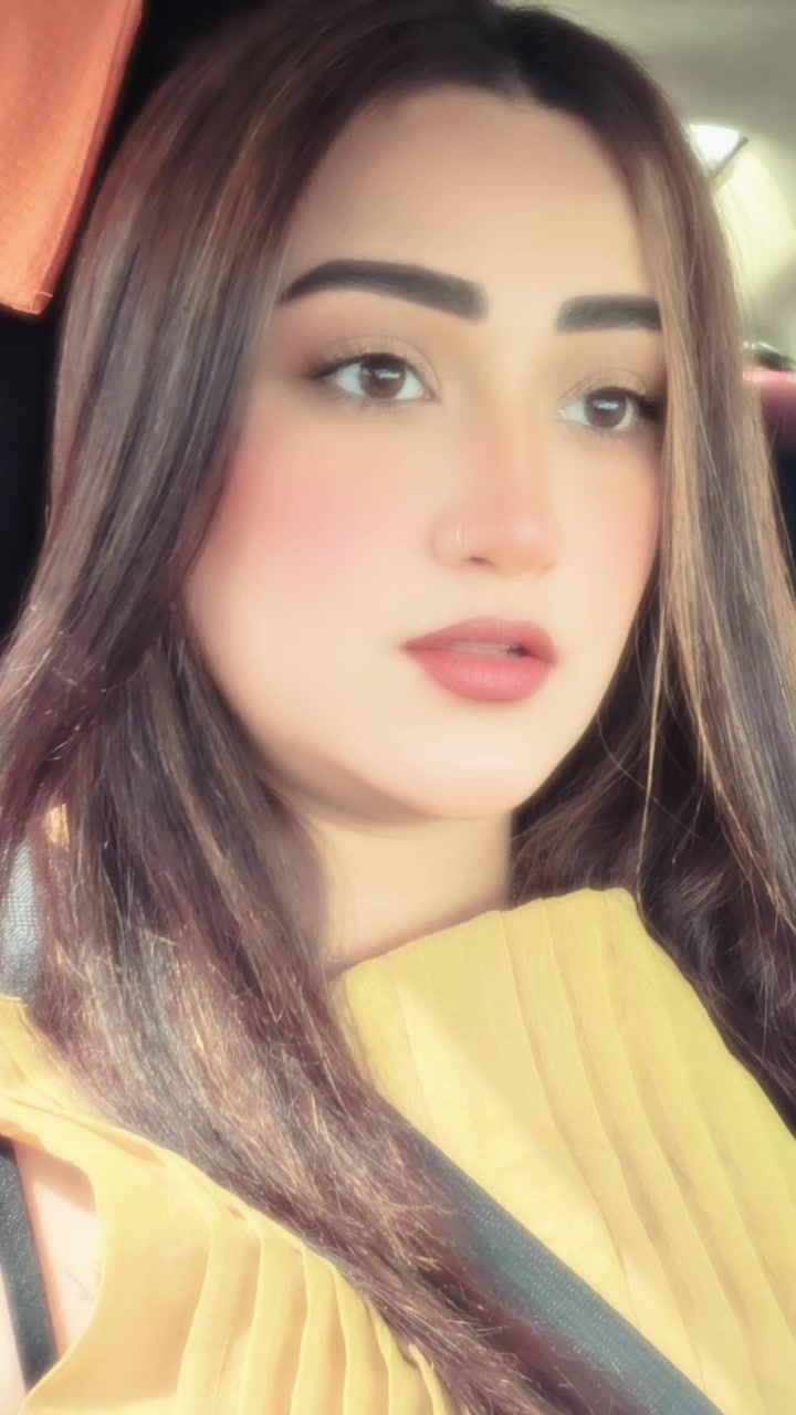 @hina khan