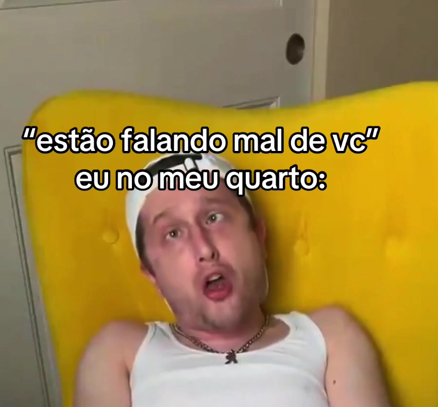 @꒼