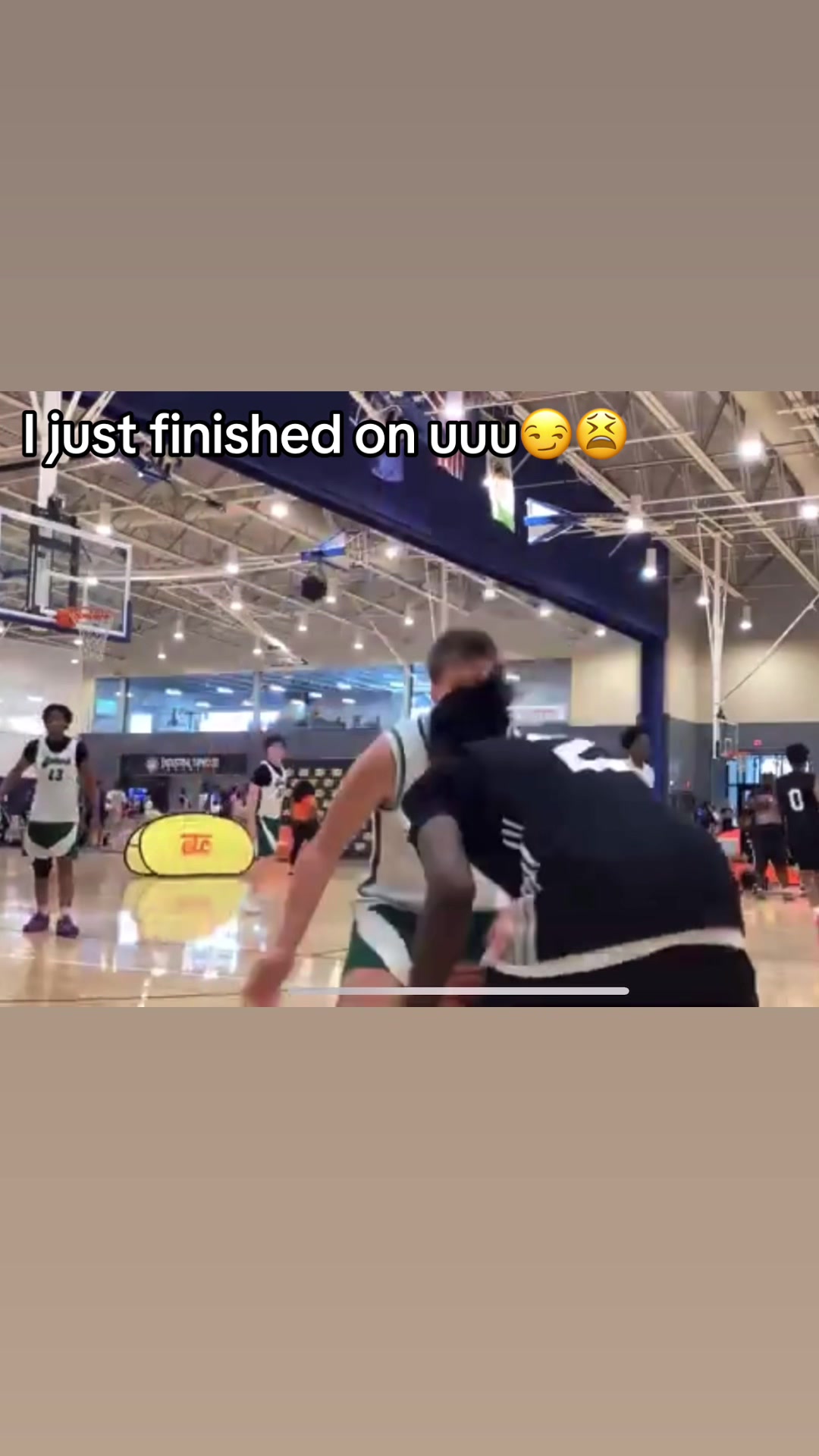 @⛹🏾♂️⛹🏾♂️