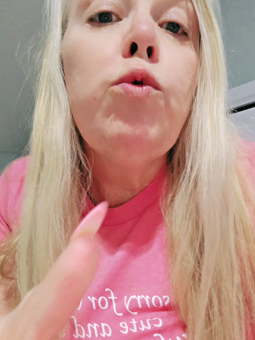 @greeneyeez
