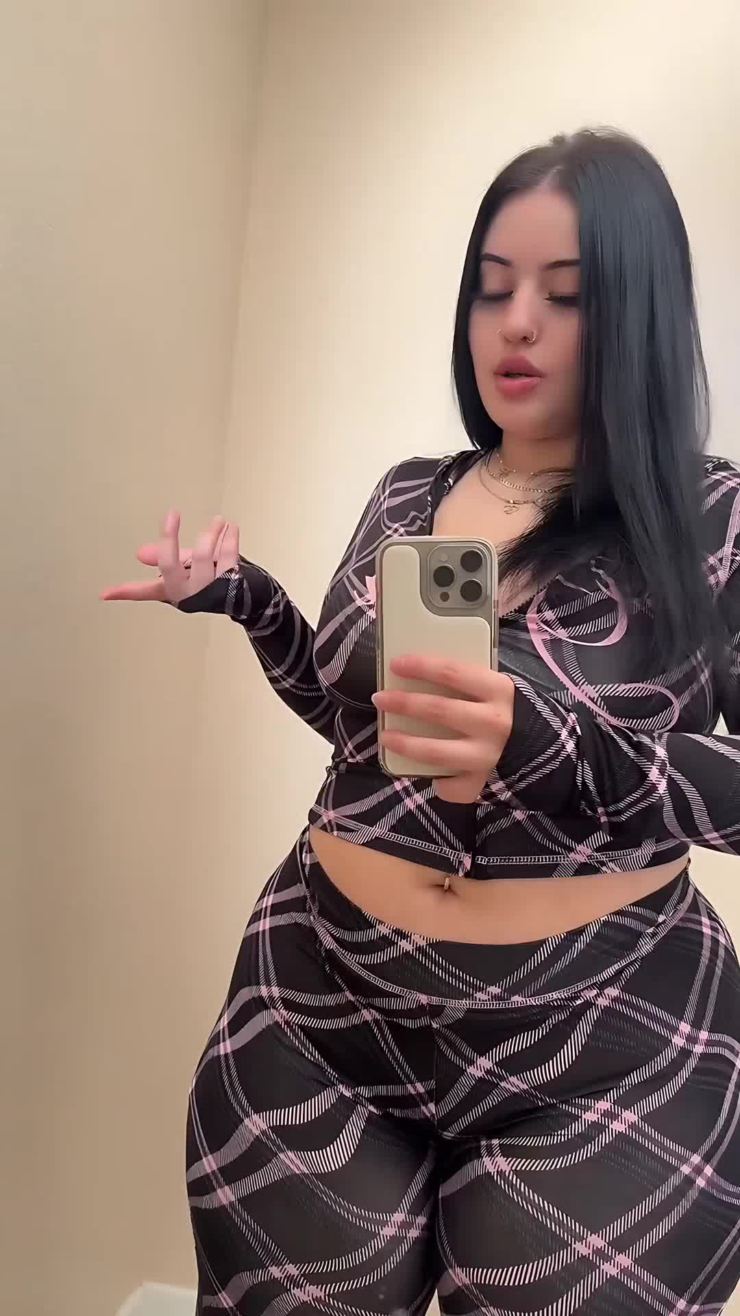@LunaDoll