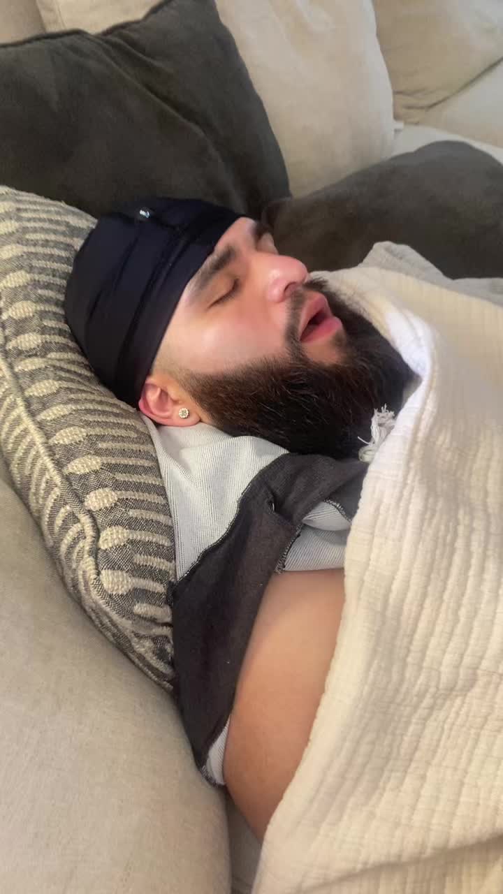 @Ariꨄ︎