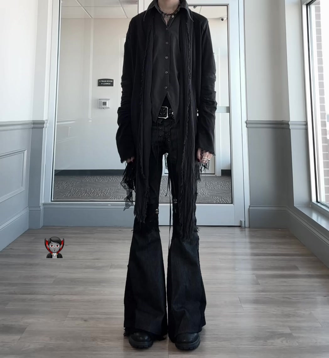 @🧛🏽
