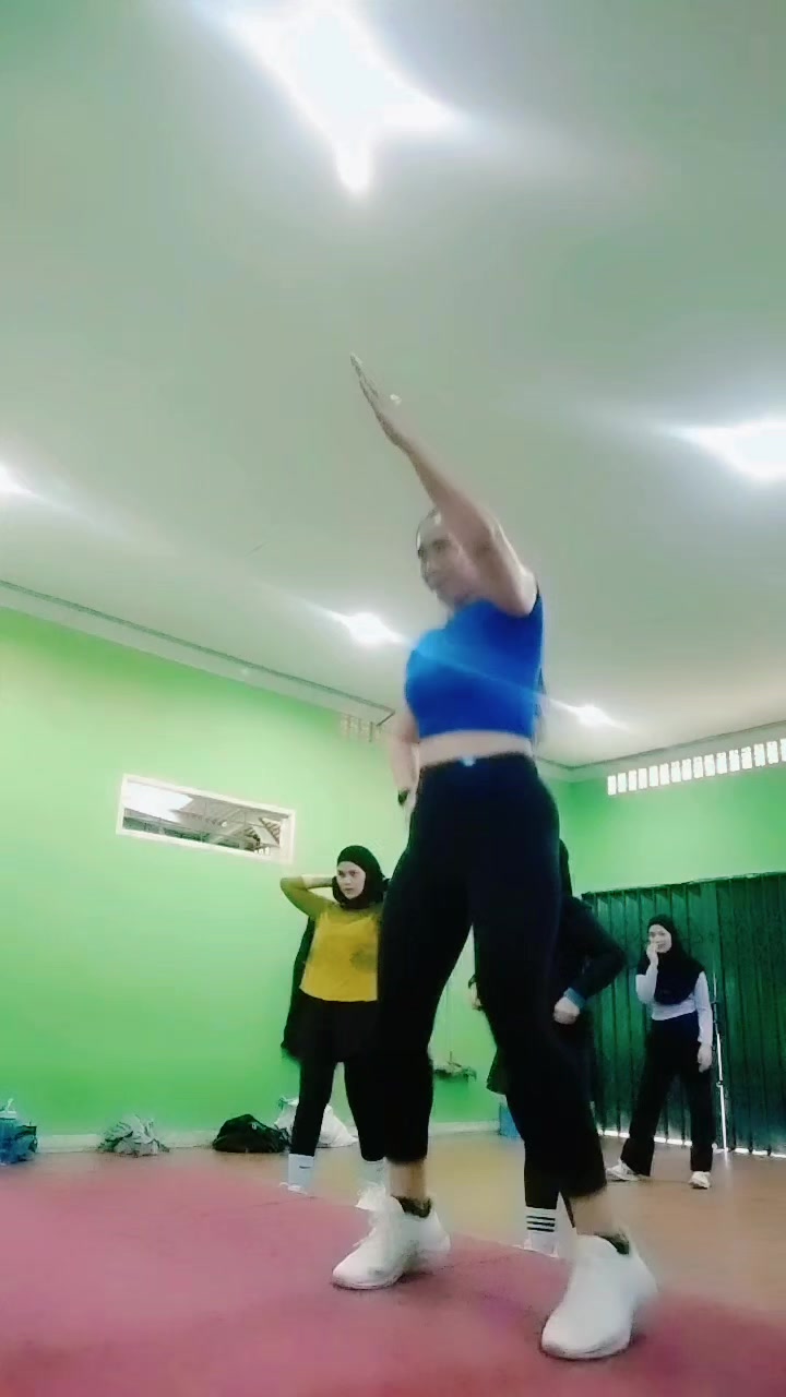 @ay_novy14