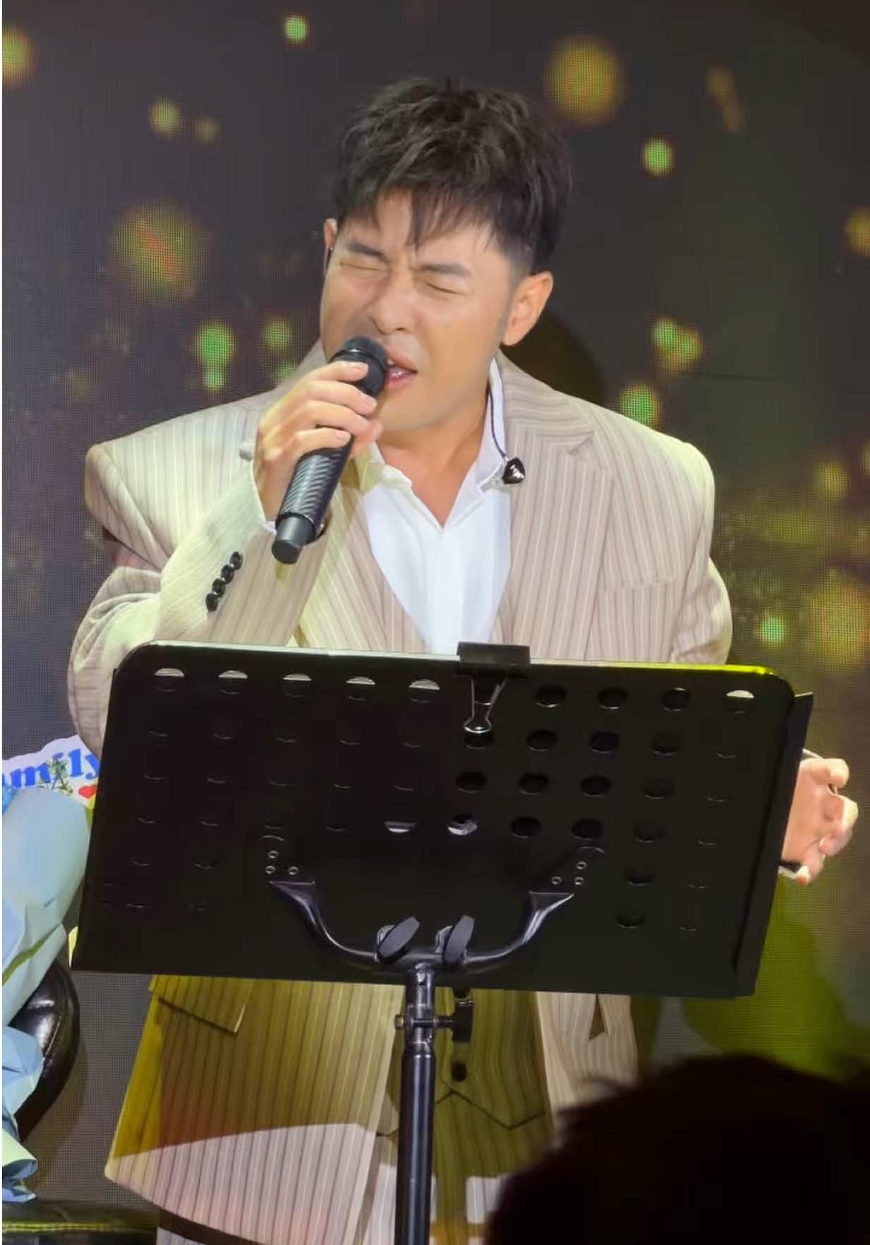 @Phòng trà Bến Thành ✦