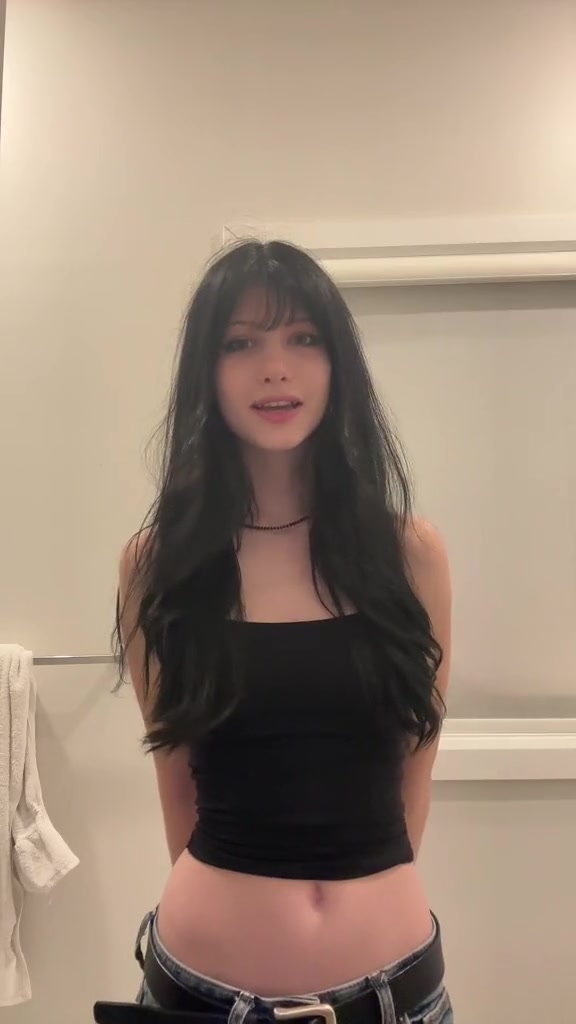 @OLIVIA🦇