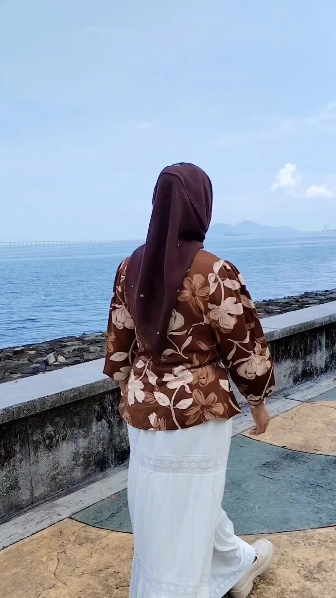 @Mama Ela