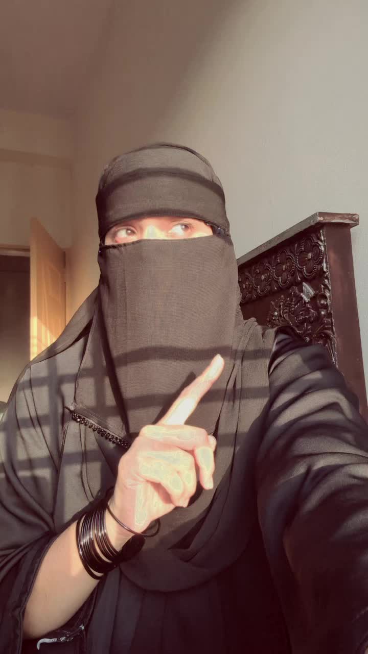 @Hijabi Girl