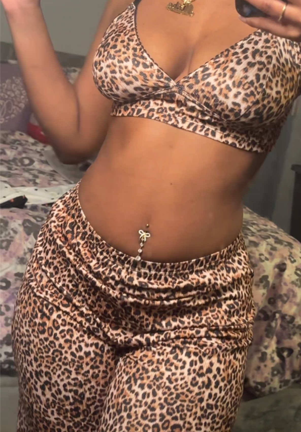 @Sadity Nisha ᥫ᭡