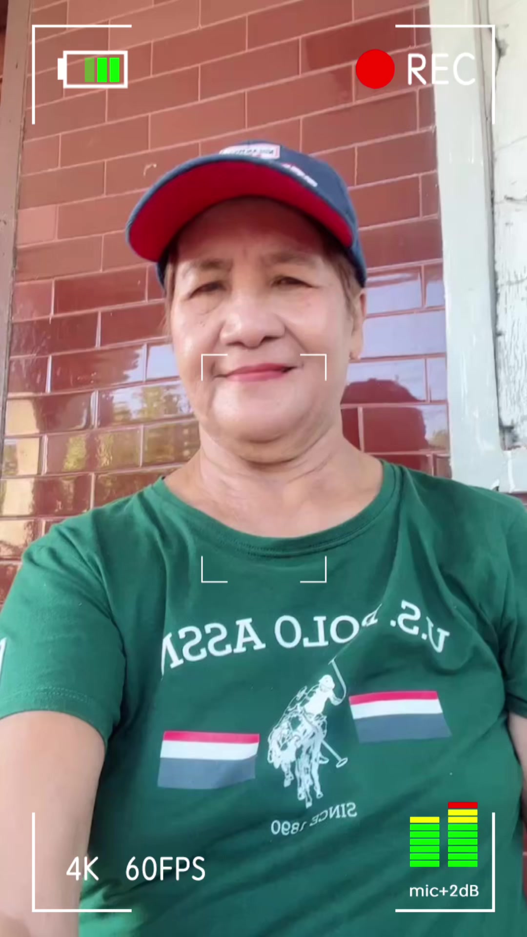 @Mely Casas