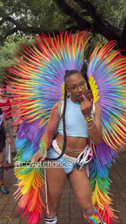 @Ladyboy🧚🏾&zwj;♀️