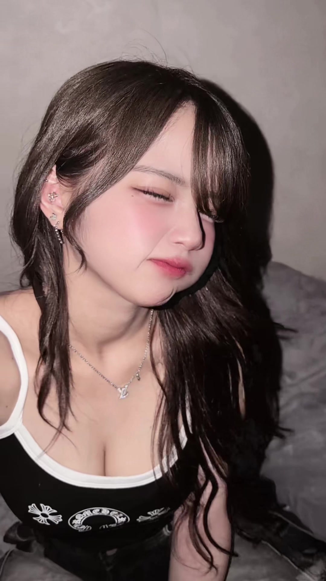 @えま
