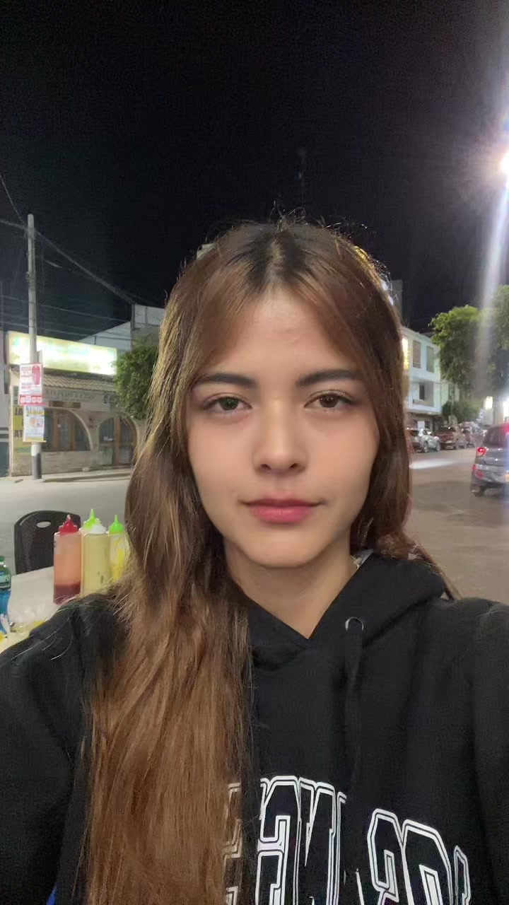 @🫯Alicia Yilina🫯