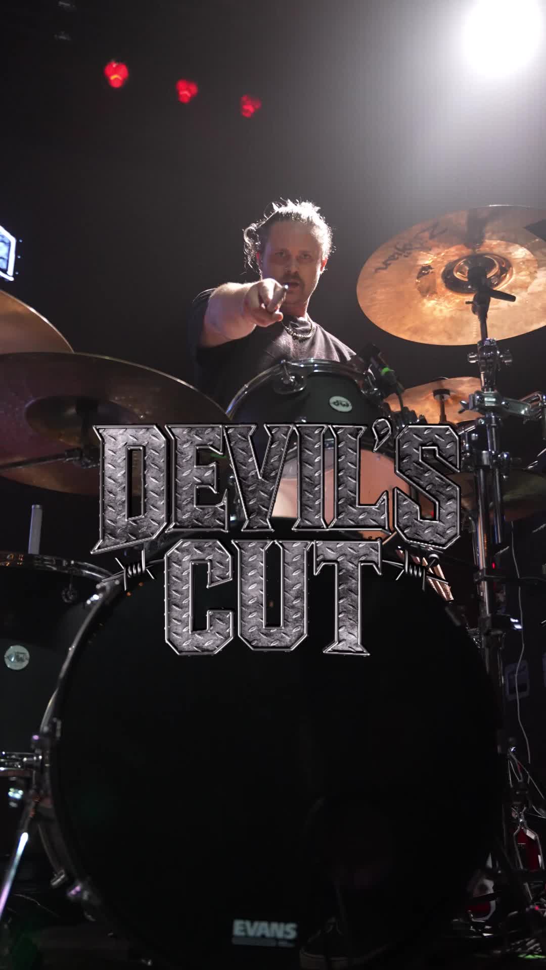 @Devil’s Cut