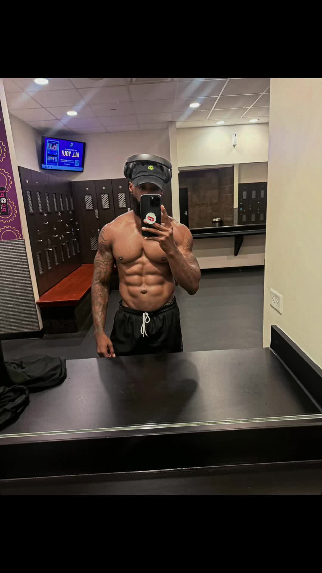@firstname_leon