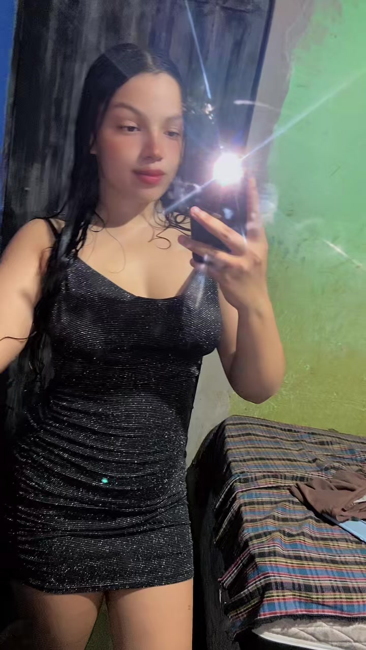 @Larissaxt_01